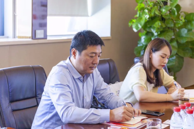 The Secretariat of Shenzhen Flat Panel Display Industry Association visited Fuyin